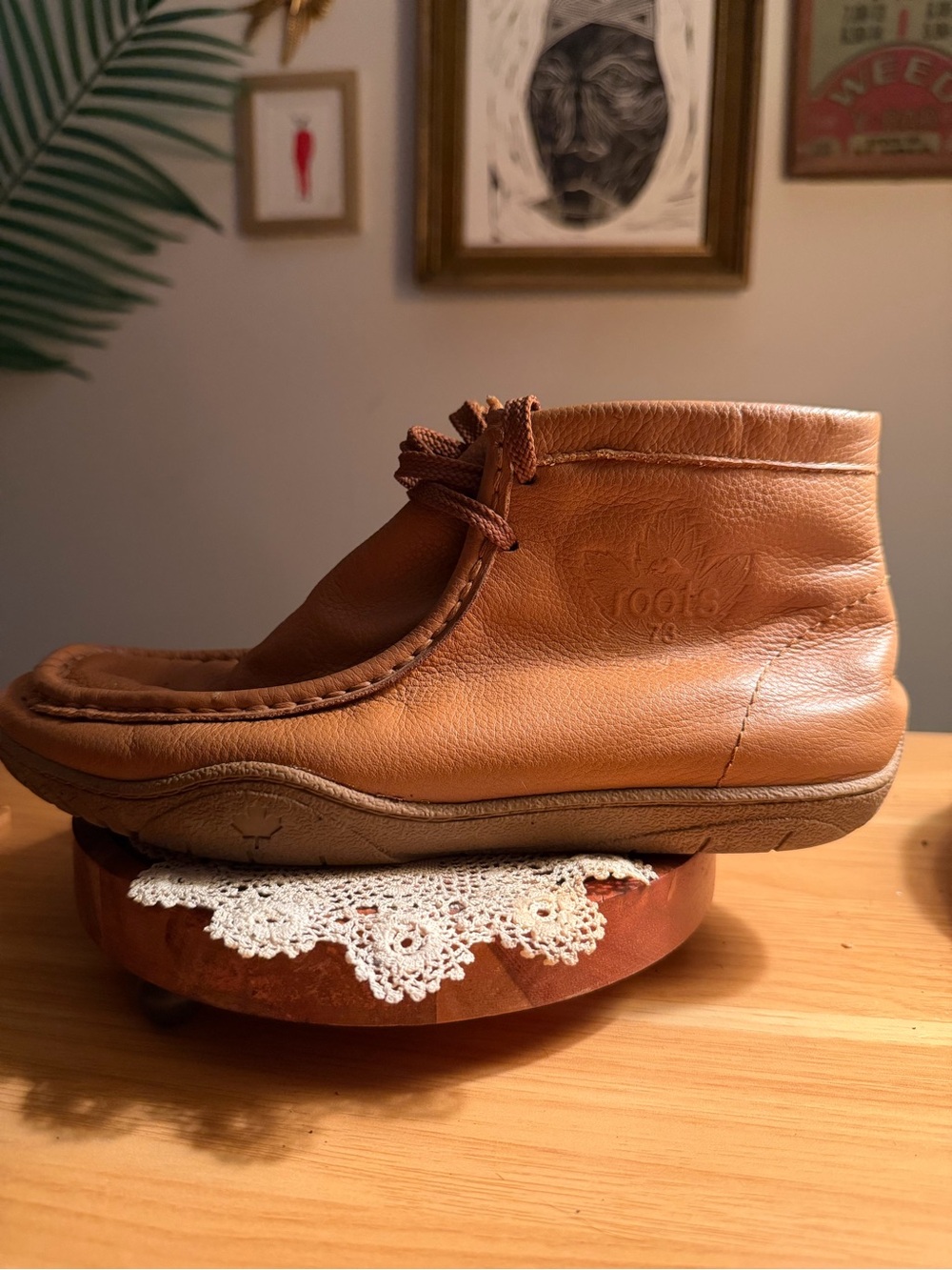 Roots Brown Leather Unisex Chukka Boot